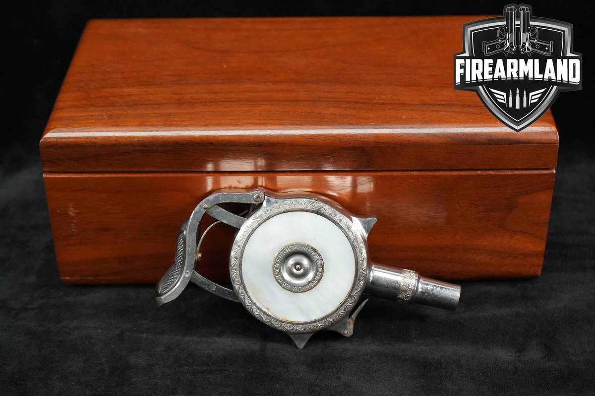 1890s PALM PISTOL Chicago Firearms The Protector 32 Rimfire 1.75" Nickel