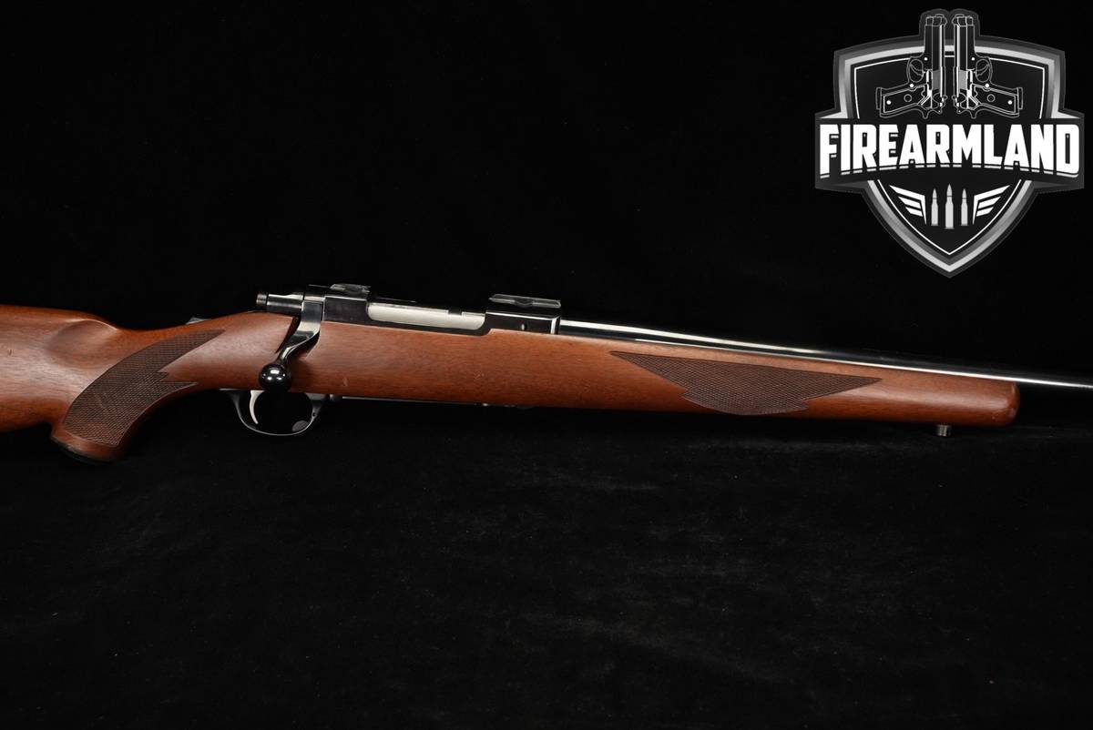 1989 Ruger M77 Standard Rifle (R), Tang Safety 22-250 Rem M-77