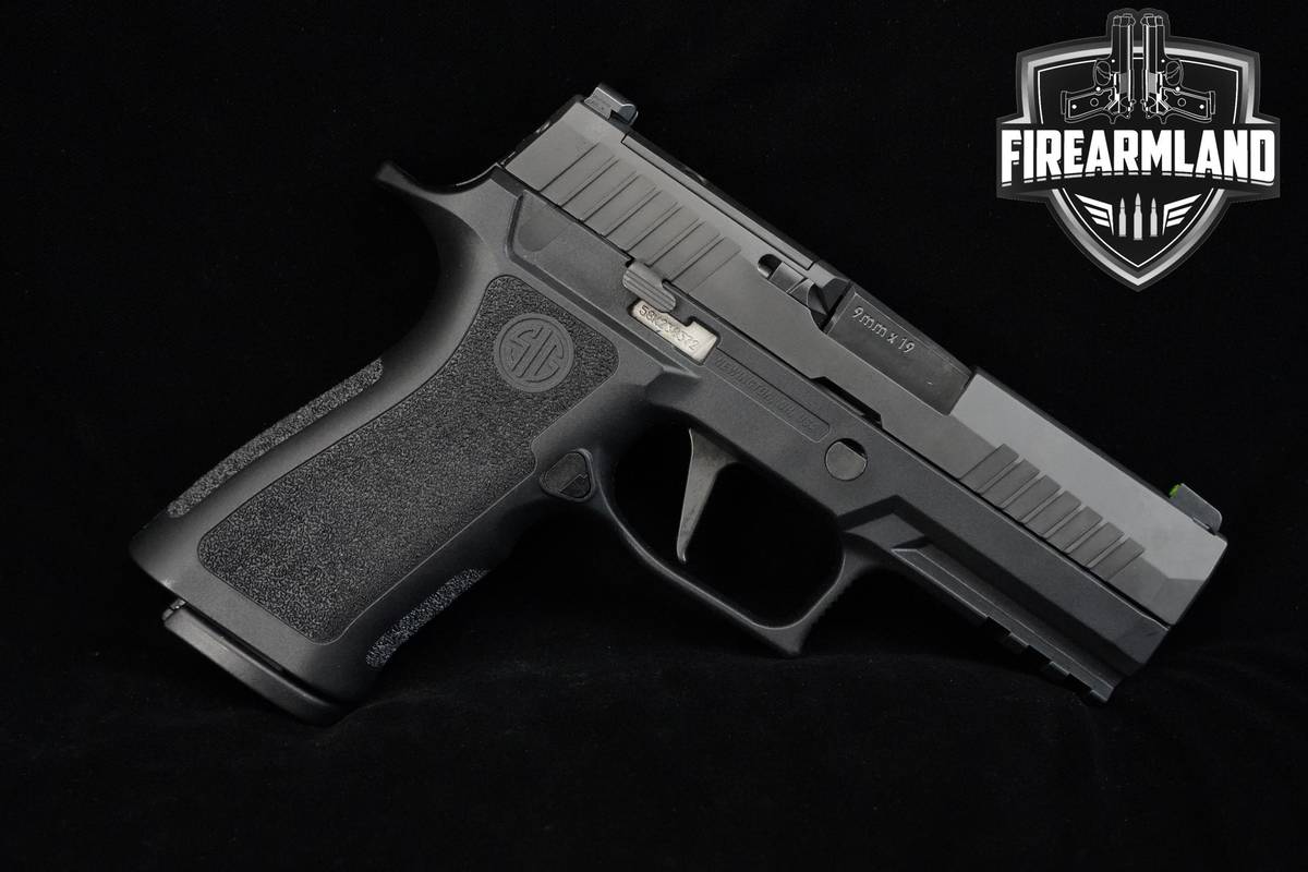 Sig Sauer P320 X-Carry Pro 9mm 3.9" Sig-Sauer P320 +3 MAGS & ORIG CASE