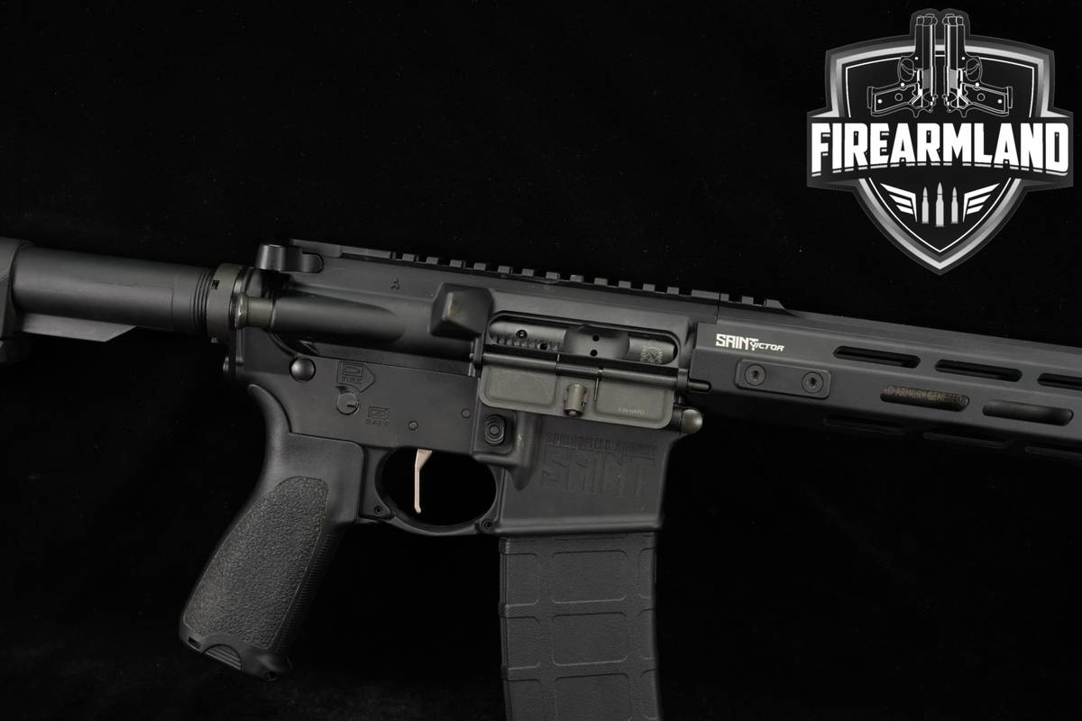 Springfield Armory SAINT Victor 5.56 NATO AR-15 AR15 16" FLAT TRIGGER