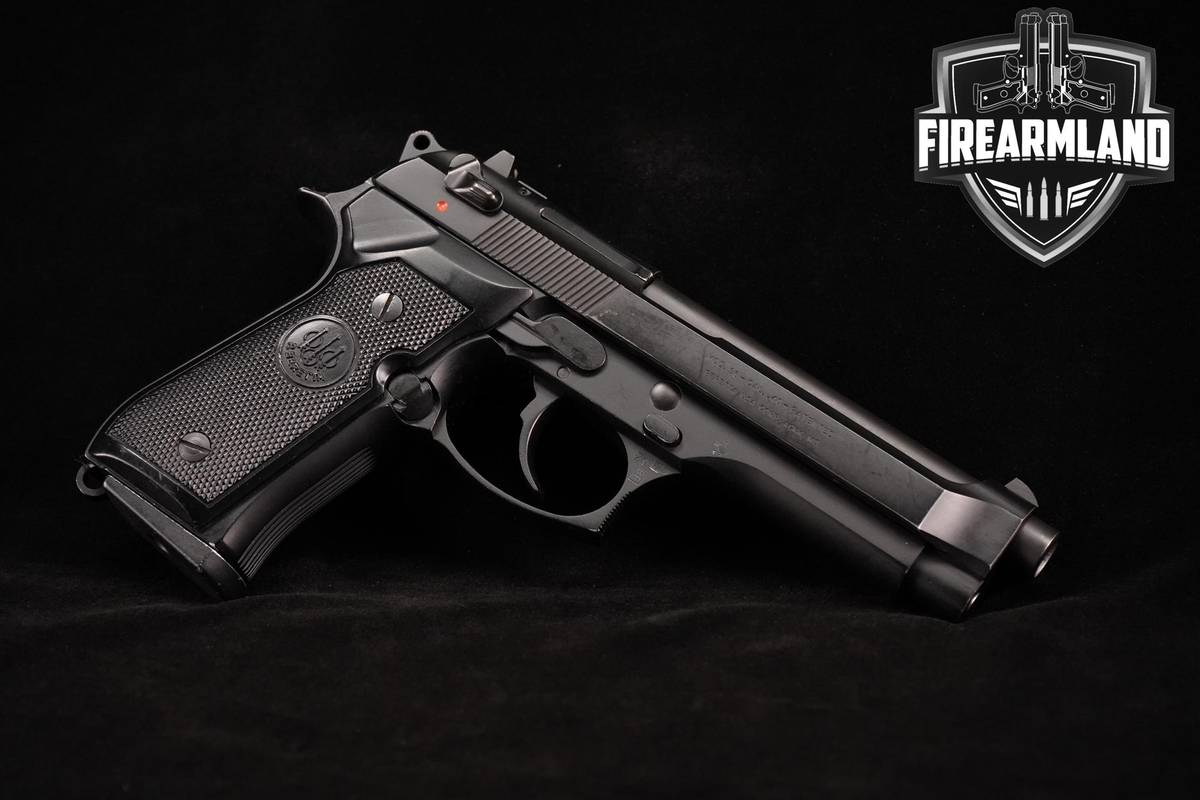 1991-1993 Beretta 92 FS 40 S&W 4.9" Black Bruniton 92FS +3 MAGS & ORIG CASE