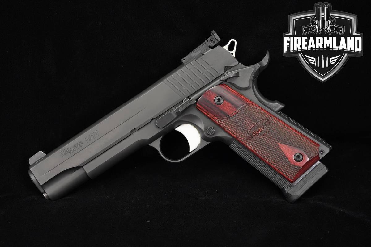 Sig Sauer 1911 Target 45 ACP Rosewood Grips Match Grade +6 MAGS & ORIG CASE