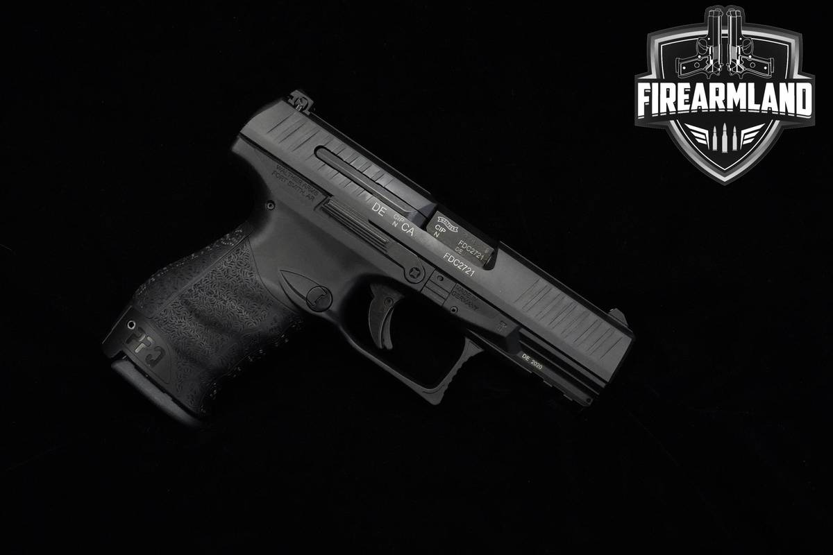 Walther PPQ M2 9mm 4" Walther +2 MAGS & ORIG CASE