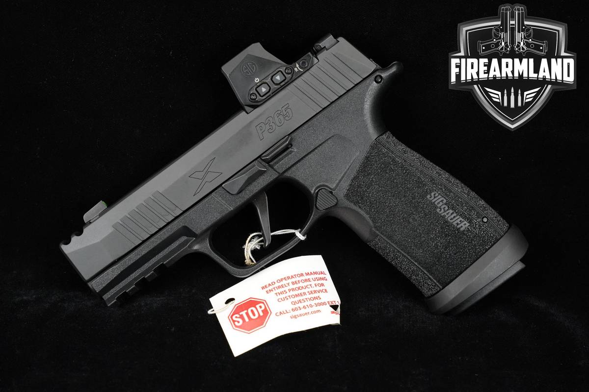 LIKE-NEW Sig Sauer P365 XMacro COMP 9mm P-365 +3 MAGS, ORIG CASE & ROMEO-X