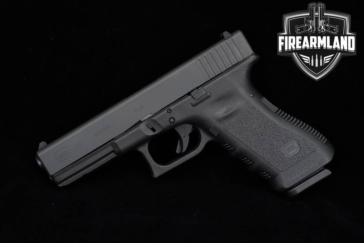 Glock 17 G17 Gen3 9mm 4.49 Gen 3 +2 MAGS & ORIG CASE