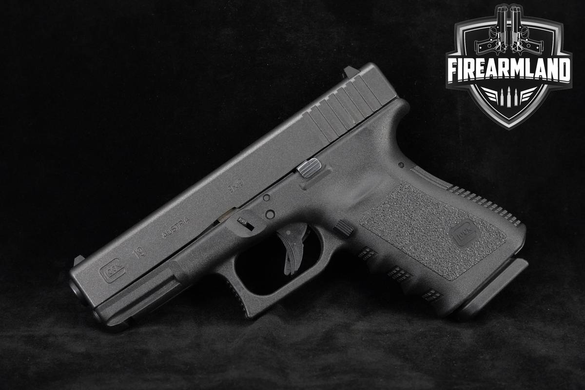 Glock G19 Gen3 9mm Glock G-19 +2 MAGS & ORIG CASE
