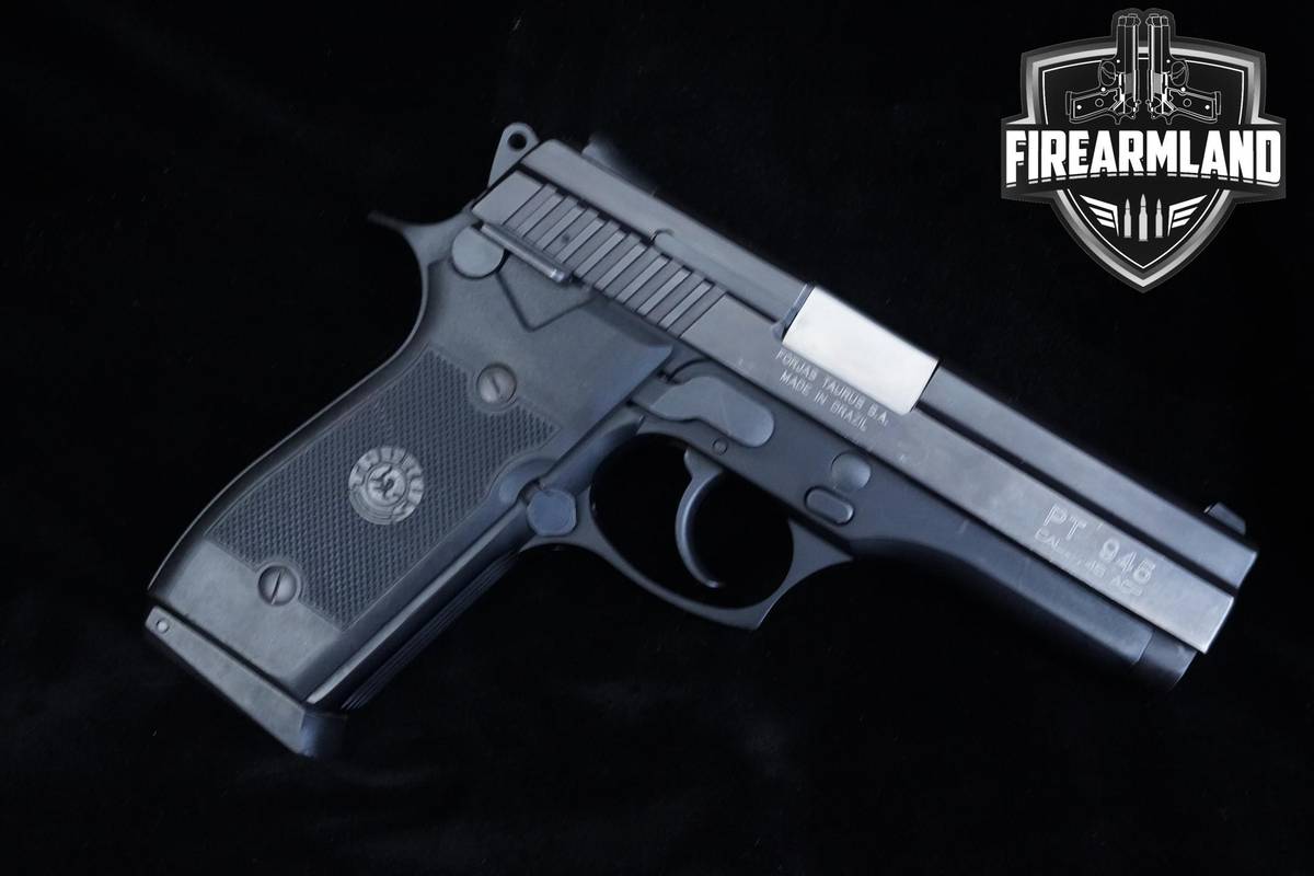 Taurus PT-945 45 ACP 4.25" Taurus PT945 +3 MAGS & HOLSTER