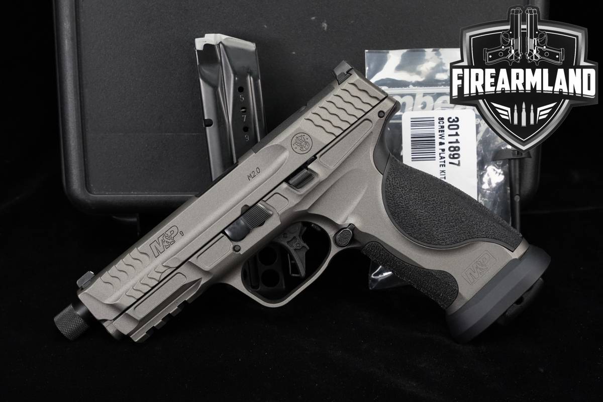 Smith & Wesson M&P9 M2.0 Metal Optics-Ready S&W THREADED M&P 9 2 MAGS, CASE