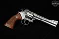 Smith & Wesson (S&W) Model 686-4 .357 Mag. Satin Stainless in Very Good Condition Image 2