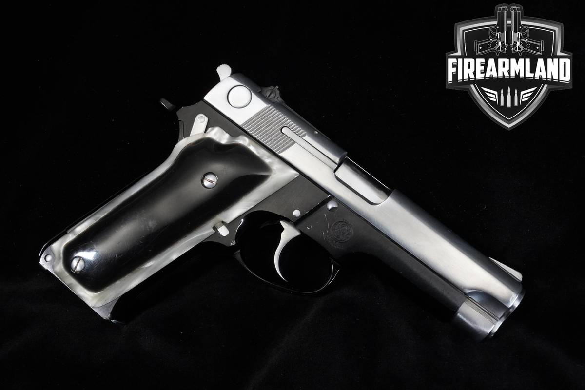 1981 Smith & Wesson (S&W) Model 59 9mm 4" Nickel Plated S&W 59 +2 MAGS