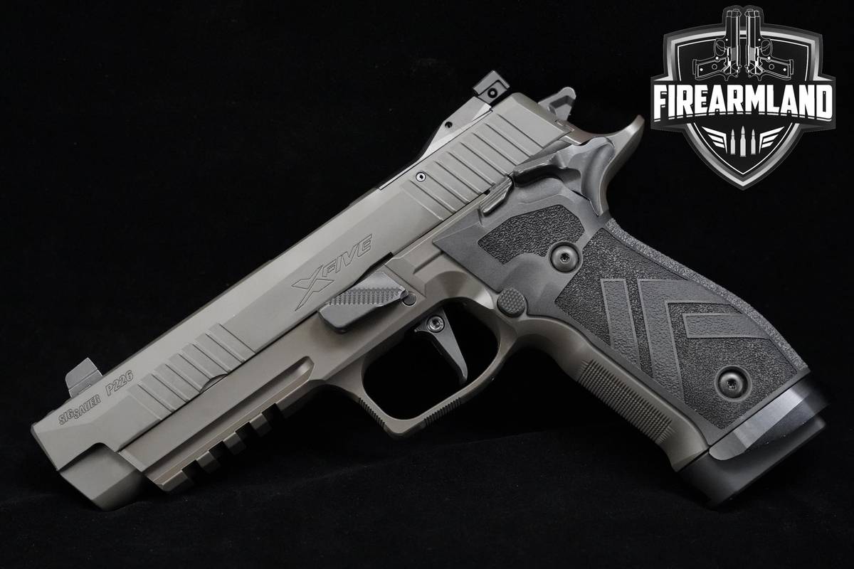 Sig Sauer P226 X5 Legion 9mm 4.4" Sig-Sauer P226 SIG P226 3MAGS & ORIG CASE