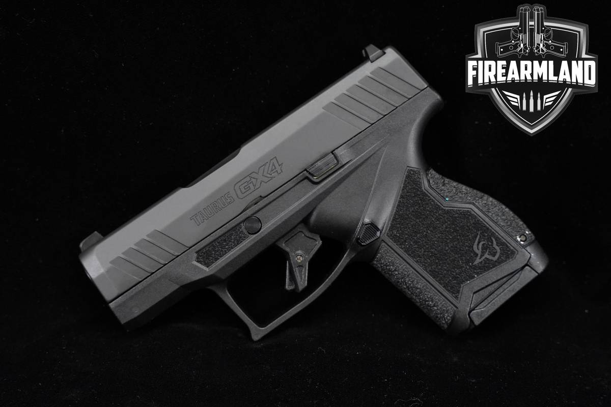 Taurus GX4 9mm 3" GX-4 +2 MAGS & ORIG CASE
