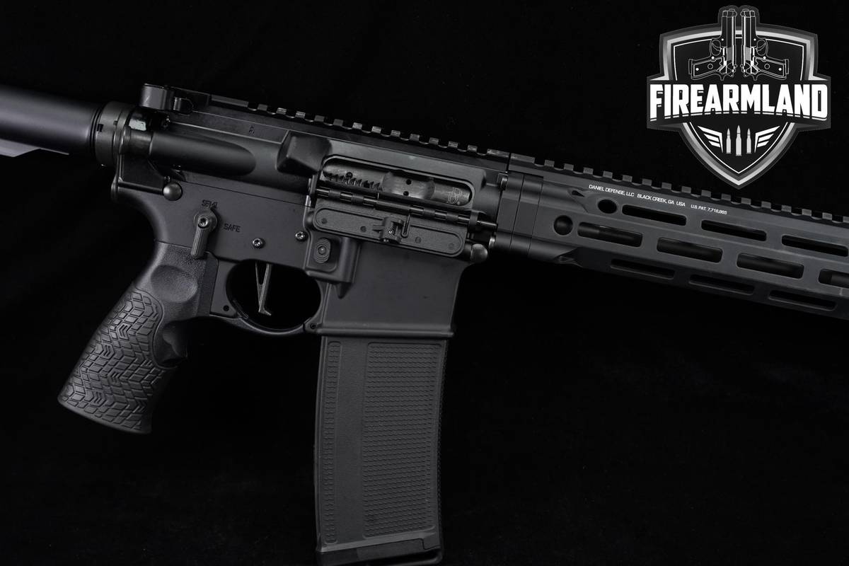 AR PISTOL Daniel Defense DDM4 V7 P 5.56 NATO AR15 10.3"