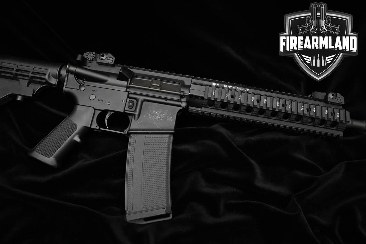 Smith & Wesson (S&W) M&P-15T 5.56 NATO 16" AR-15 Rifle M&P15T M&P-15