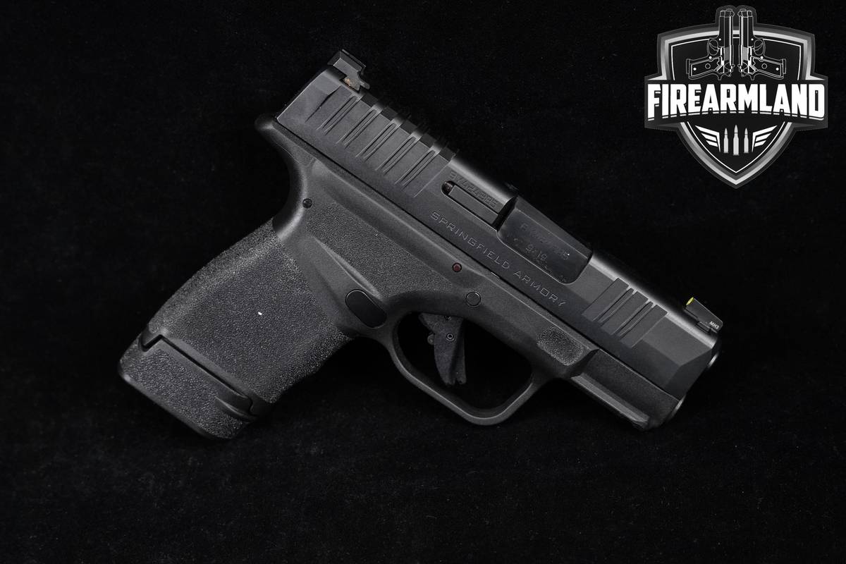 EDC READY Springfield Armory Hellcat 9mm 3" +6 MAGS & ORIG CASE