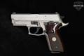 Sig Sauer P229 Elite 9mm Luger Silver in Very Good Condition Image 4
