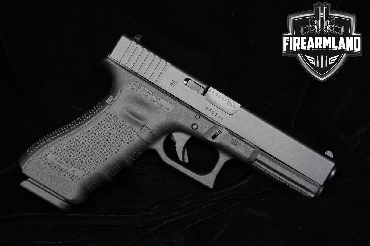 Glock 17 Gen4 9mm Glock G17 Gen-4 +3 MAGS & ORIG CASE