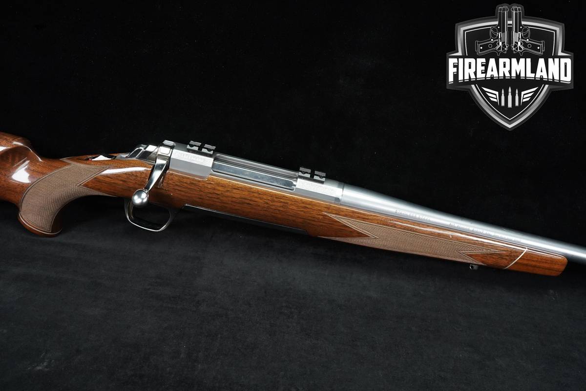 ENGRAVED Browning X-Bolt White Gold Medallion 7mm Remington Magnum 26"