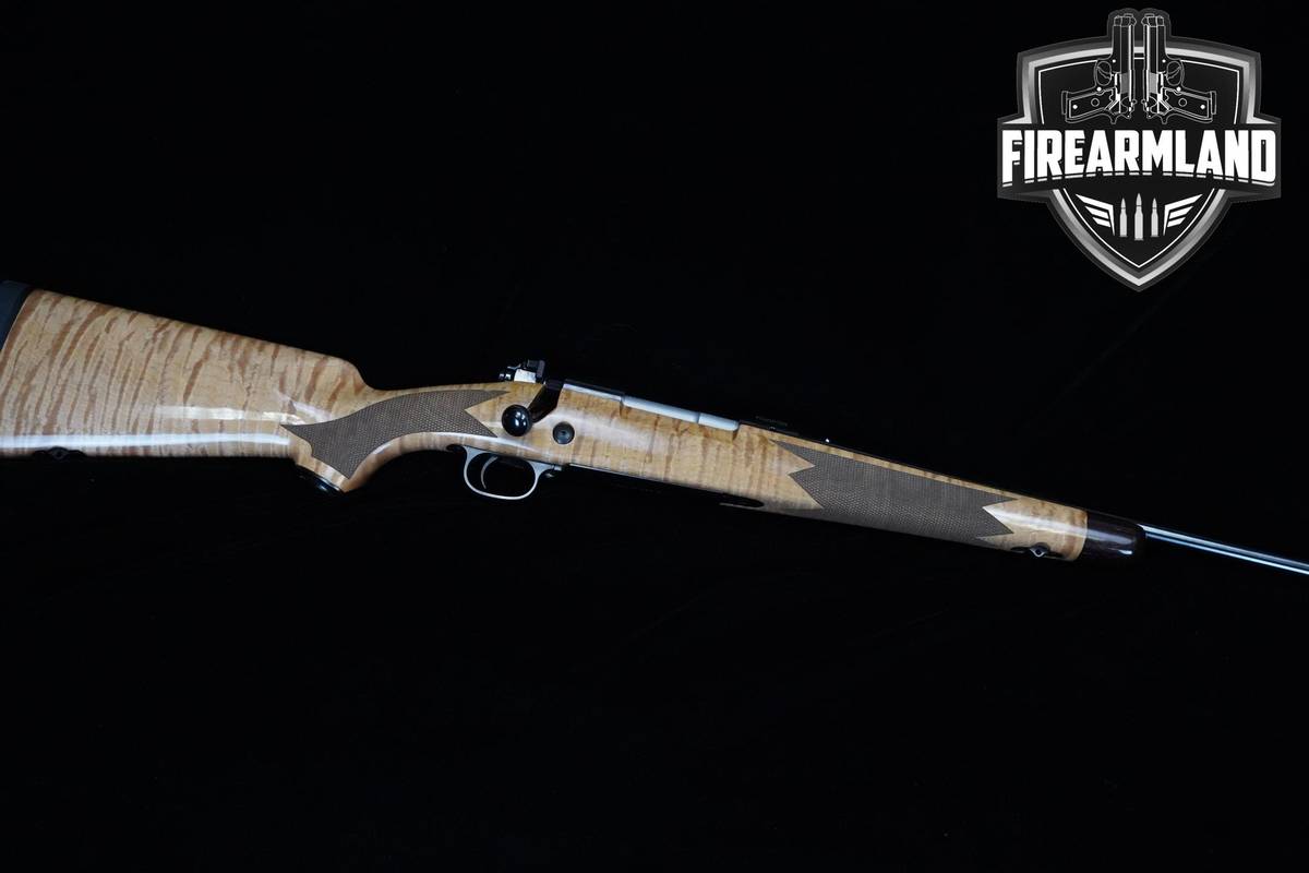 Winchester Model 70 Super Grade Maple 300 Win Magnum Winchester 70 ORIG BOX
