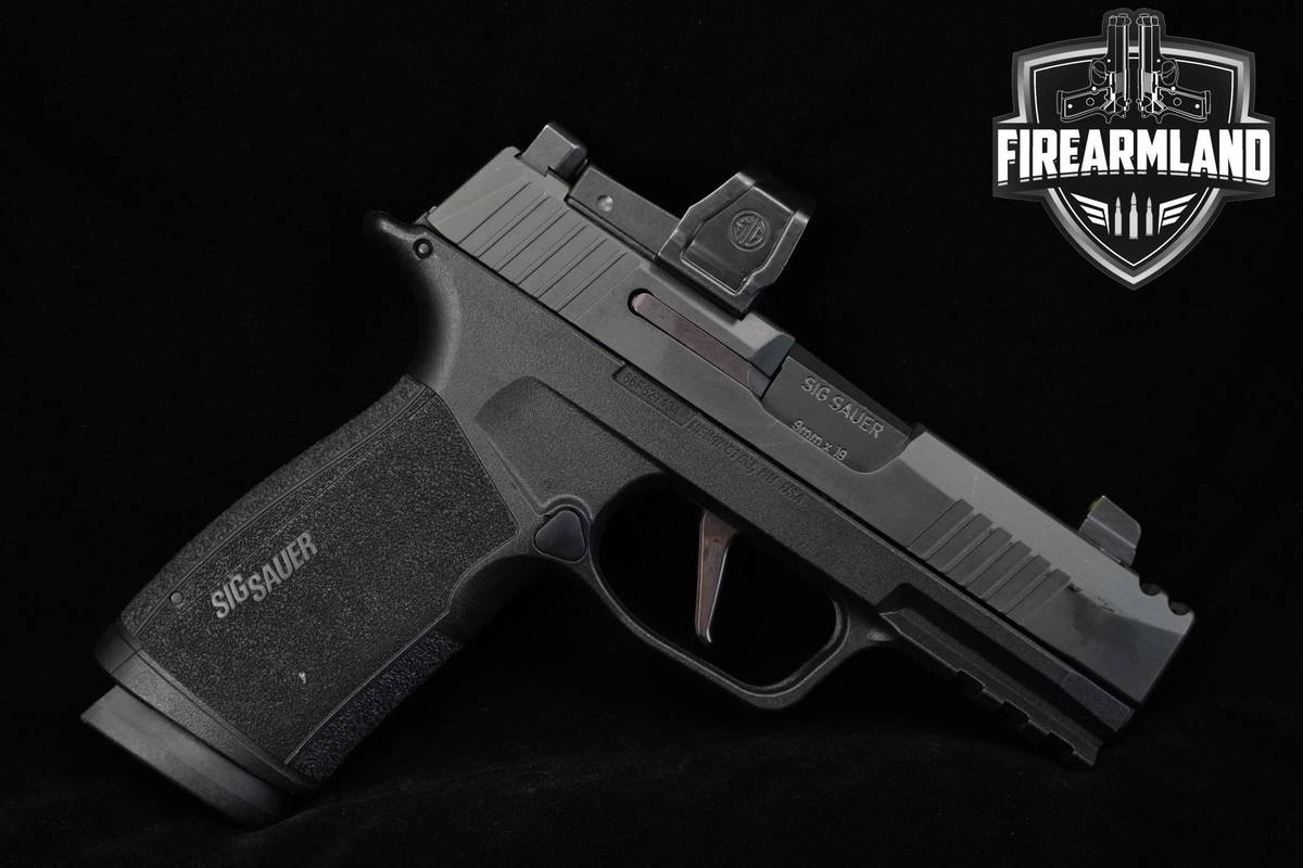 Sig Sauer P365 XMacro Comp 9mm Sig-Sauer P365-XMacro Comp 2MAGS & ORIG CASE