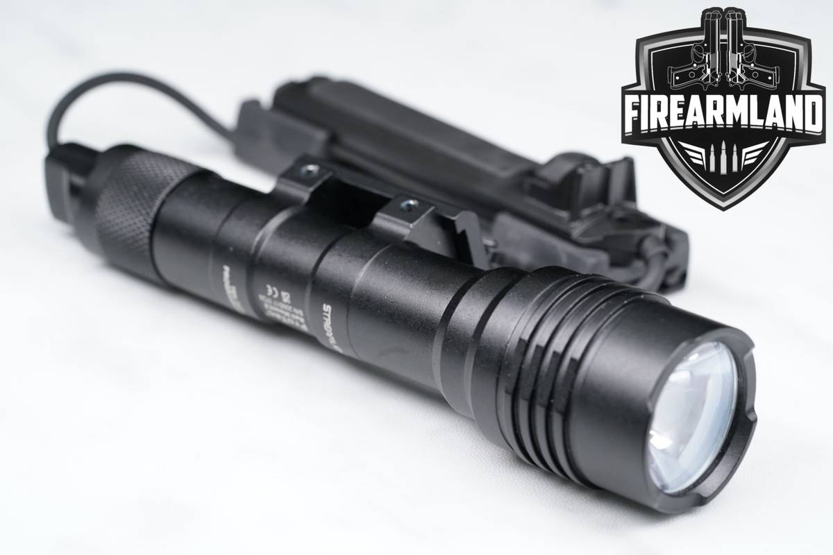 Streamlight ProTac Rail Mount 2 625 Lumens & 22,000 Candela
