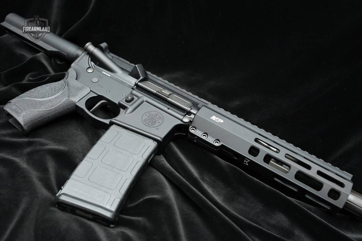 NEW S&W M&P15 5.56 NATO AR-15 Pistol Smith & Wesson 556/223 M&P15 Pistol AR