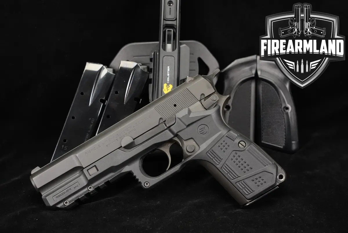 1987 FN Hi-Power Mark II 9mm 4.63" HiPower High +3 MAGS, HOLSTER