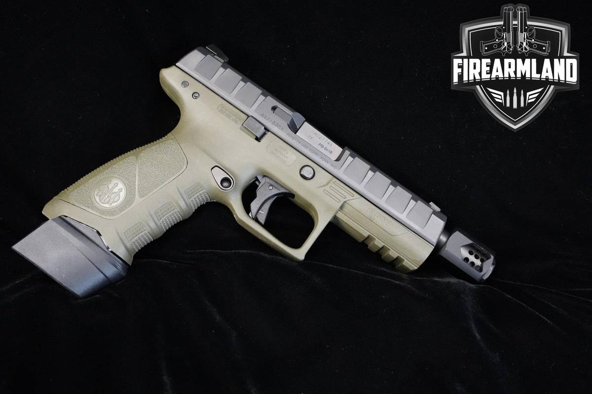 Beretta APX 9mm OD Green Beretta APX COMPENSATED +3 MAGS, CASE & HOLSTER