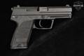 Heckler & Koch (H&K, HK) USP .40 S&W Black in Very Good Condition Image 4