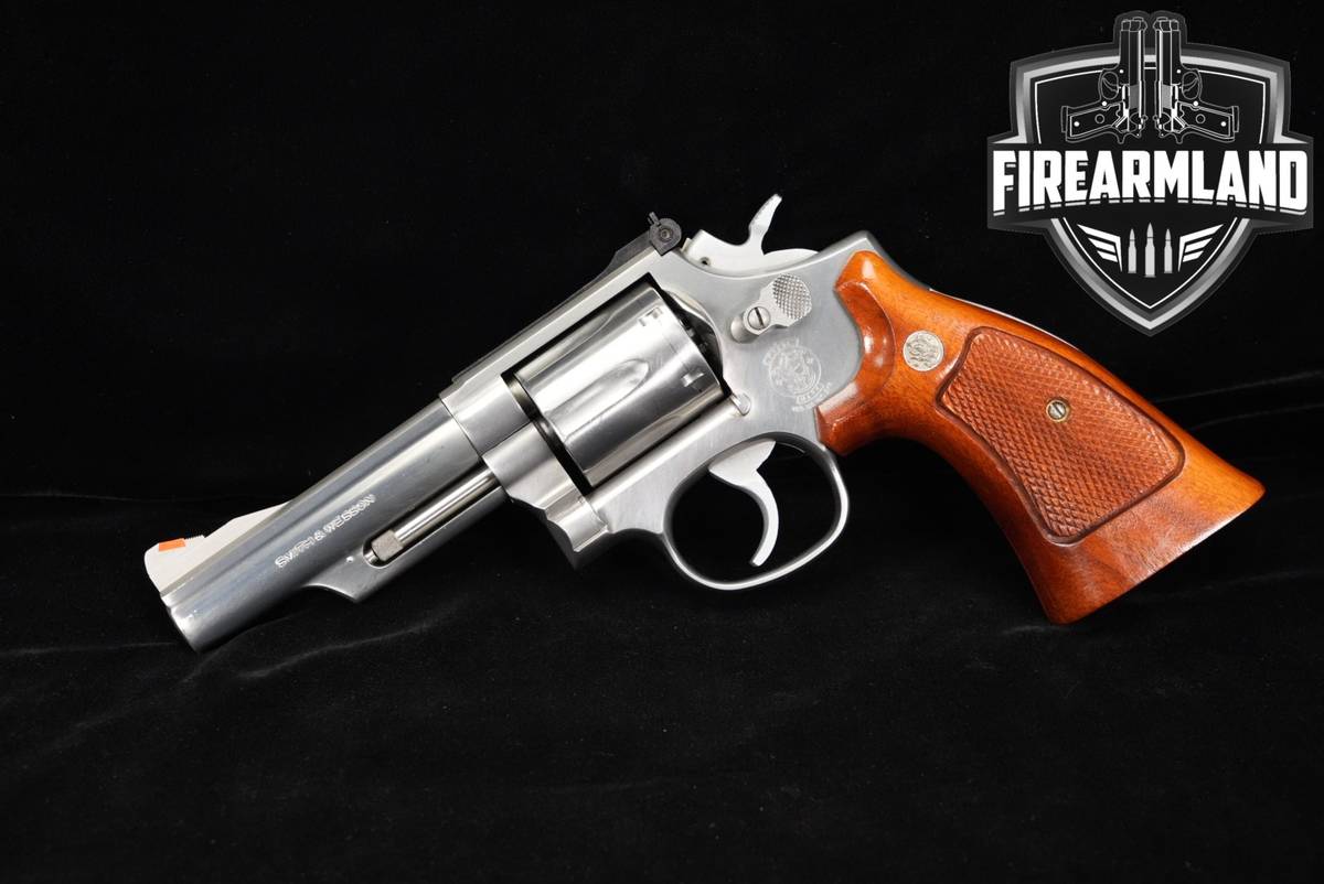 Smith & Wesson Model 66-3 S&W 357 Magnum Combat Series 4" Brushed Stainless
