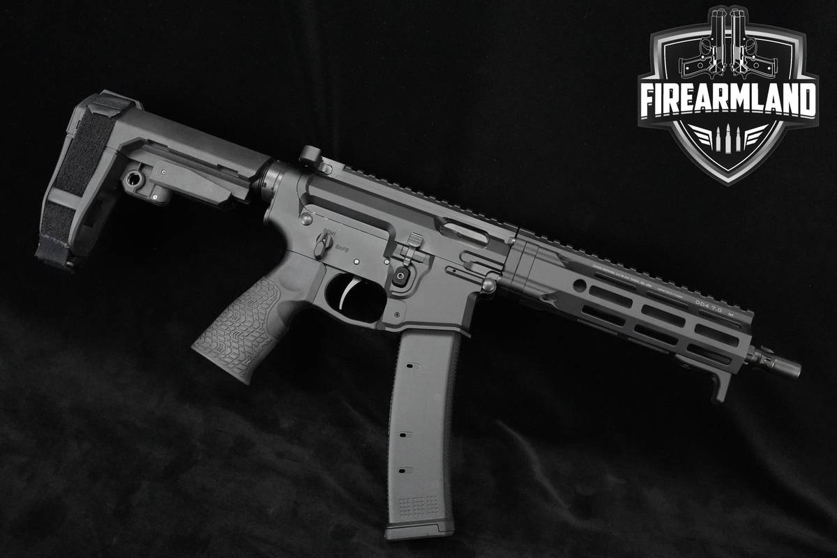 Daniel Defense DD PCC 9mm 8.3" DD-PCC Daniel-Defense-PCC +2 MAGS & OG CASE