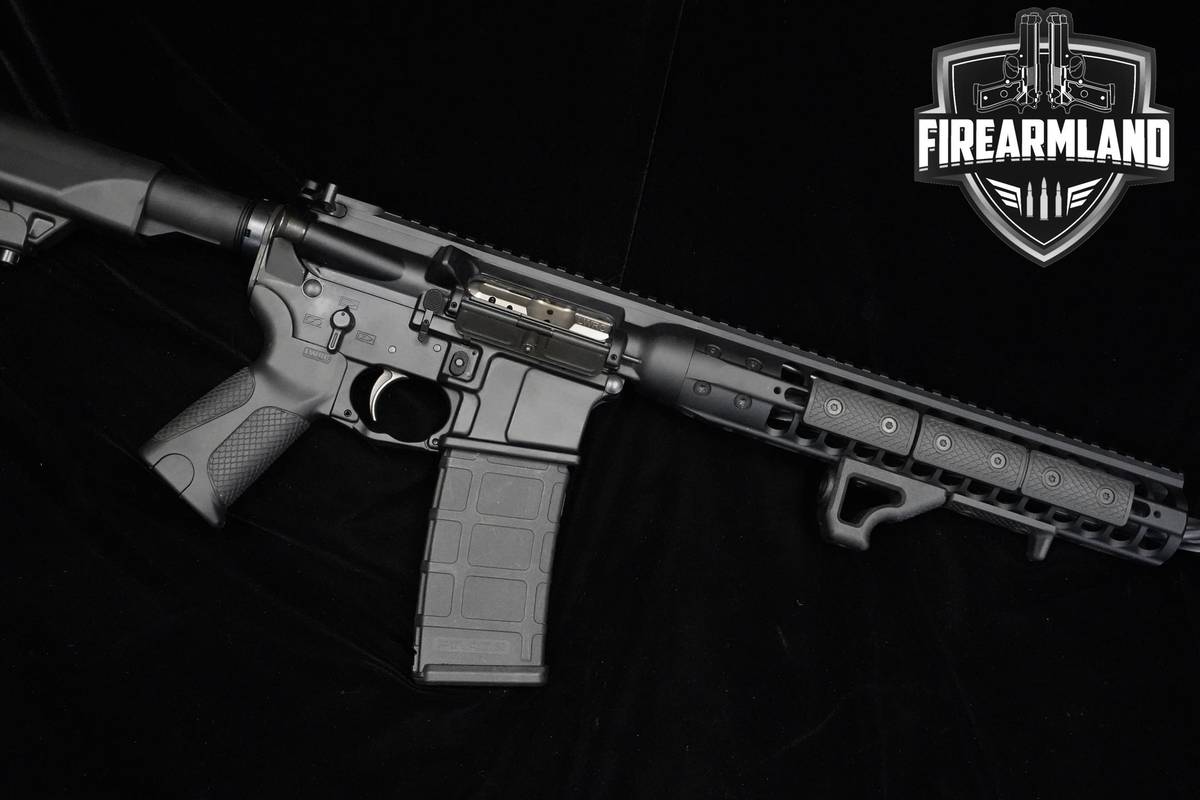 LWRC M6IC IC DI M-LOK 5.56 NATO AR-15 AR15 AR LWRC-M6IC +3 MAGS & ORIG BOX