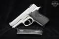 1991 Smith & Wesson (S&W) Model 6946 9mm Luger Matte Stainless in Very Good Condition Image 2