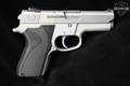1991 Smith & Wesson (S&W) Model 6946 9mm Luger Matte Stainless in Very Good Condition Image 3
