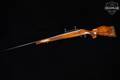 Weatherby Mark V Deluxe .257 Wby. Mag. Blued & Walnut in Very Good Condition Image 2