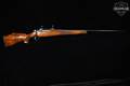 Weatherby Mark V Deluxe .257 Wby. Mag. Blued & Walnut in Very Good Condition Image 3