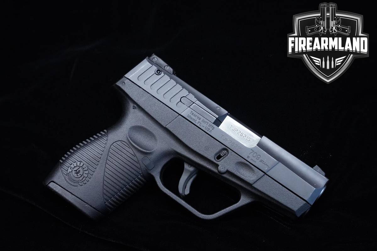 Taurus 709 Slim 9mm 3.2" Taurus +3 MAGS & ORIG BOX