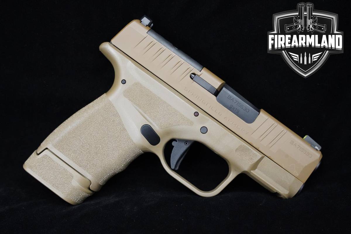 Springfield Armory Hellcat 9mm 3" FDE Springfield Hellcat 4MAGS & ORIG CASE