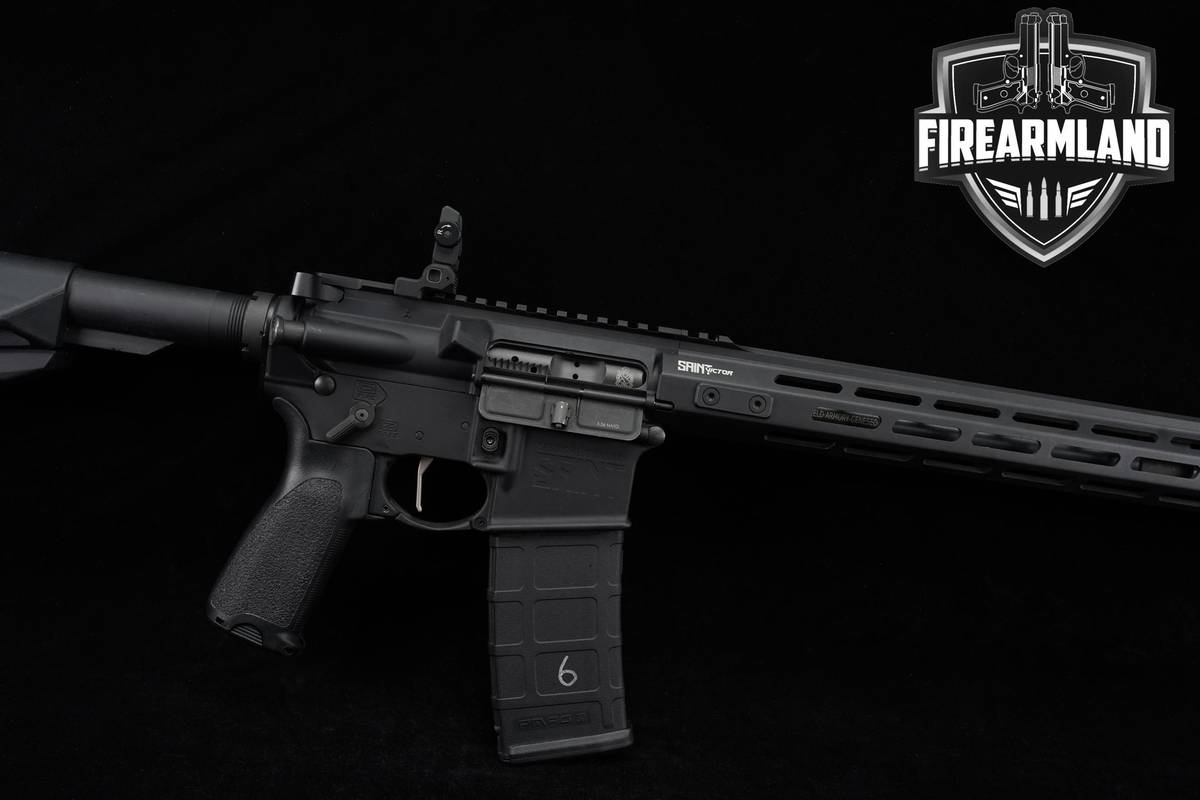 Springfield Armory SAINT Victor 5.56 NATO AR-15 AR15 16" Magpul