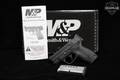 Smith & Wesson (S&W) M&P 9 Shield 9mm Luger Black in Excellent Condition Image 2