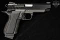 Kimber KDS9c Classic Carry 9mm Luger Two-Tone Black & Gray in Very Good Condition Image 4