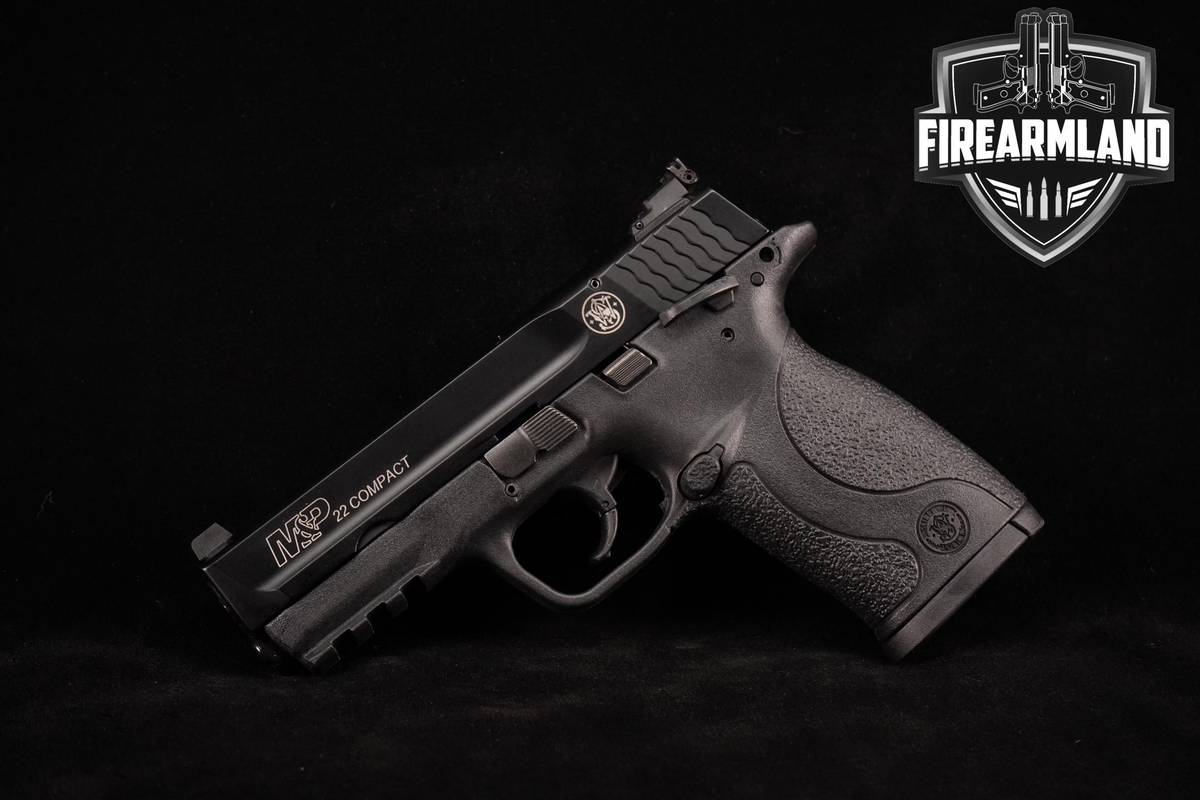 Smith & Wesson (S&W) M&P22 Compact 22LR 4.1" S&W M&P-22 +2 MAGS