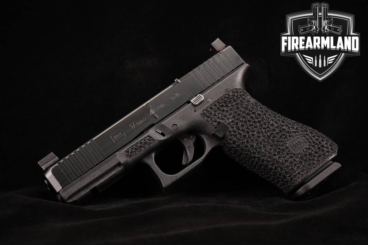 Glock 17 Gen 5 MOS 9mm 4.49" G17 G-17 Gen5 +3 MAGS & ORIG CASE