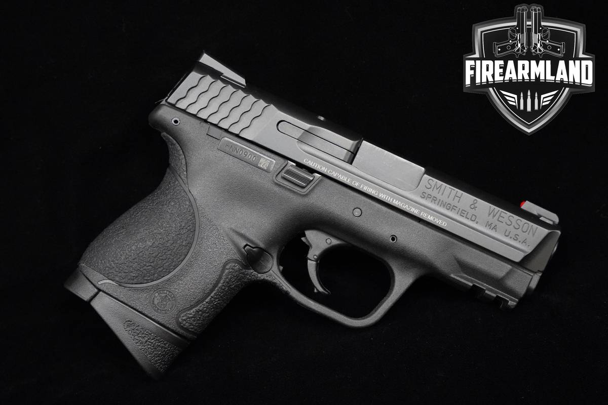 Smith & Wesson (S&W) M&P 9C 9mm 3.5" Armornite S&W M&P9-C M&P-9 +2 MAGS