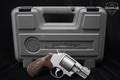 Smith & Wesson (S&W) Model 629 Performance Center .44 Mag. Silver in Very Good Condition Image 2