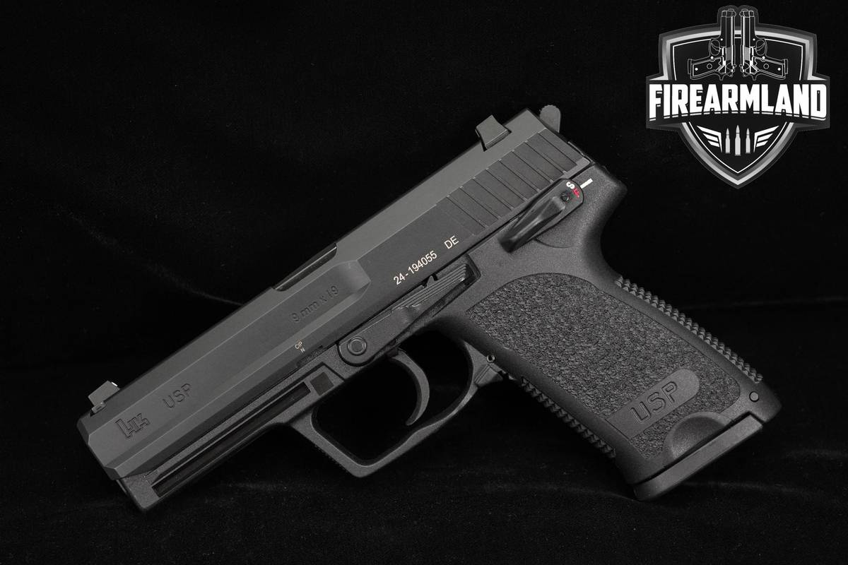 Heckler & Koch USP V1 9mm H&K 4.25" +2 MAGS & ORIG CASE