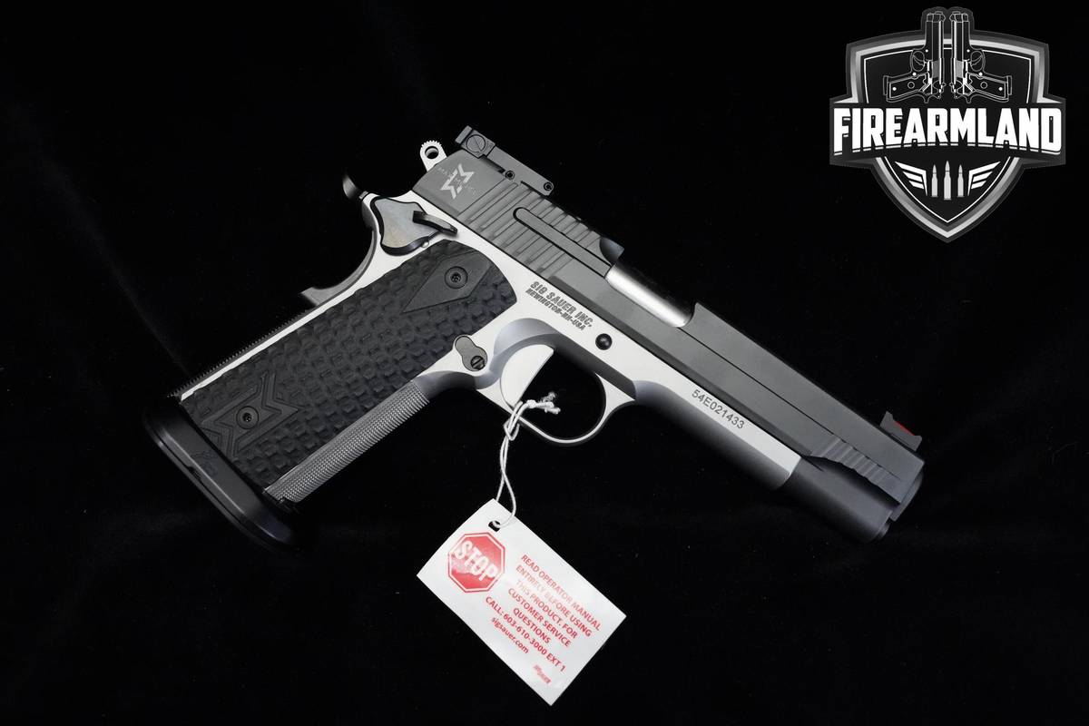 LIKE-NEW Sig Sauer 1911 MAX Competition Max Michel 45 ACP 5" Two-Tone 2MAGS