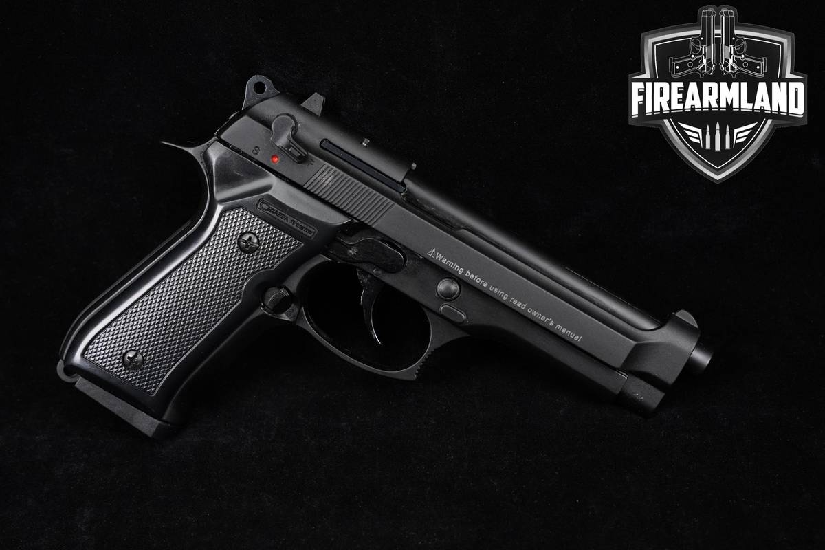 Chiappa Firearms M9-22 Standard 22LR 5.25" +2 MAGS & ORIG CASE