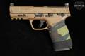 Smith & Wesson (S&W) M&P 10mm M2.0 Optics Ready; Manual Thumb Safety 10mm FDE in Very Good Condition Image 3