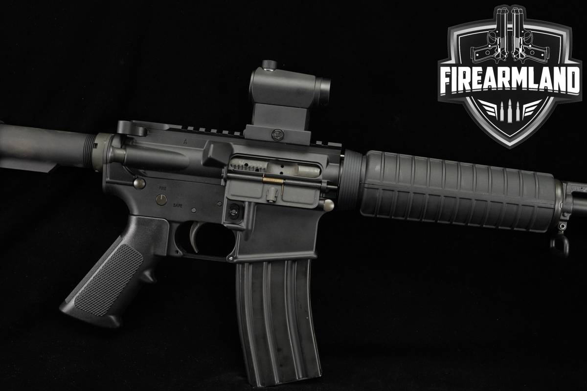 Bushmaster XM-15 QRC 5.56 NATO AR15 16 XM15 AR +OPTICS